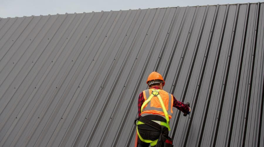 Expert tile roof repair services in Arminto, WY